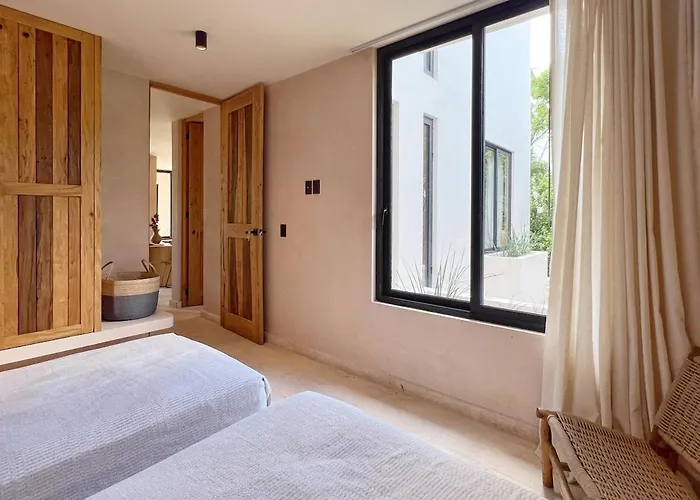 Apartment New Luxury Design Private Roof Pool Walkable